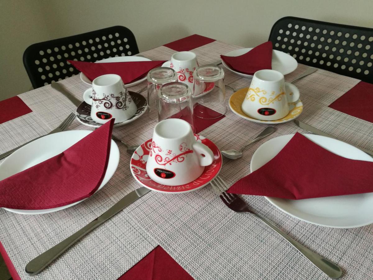 Casa Kati Bed & Breakfast Mercato San Severino Exterior photo