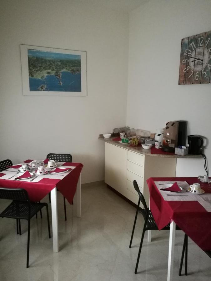 Casa Kati Bed & Breakfast Mercato San Severino Exterior photo